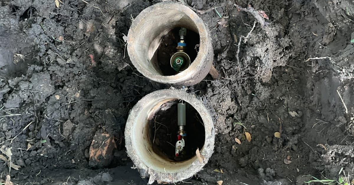 How to Spot and Fix Outdoor Pipe Leaks